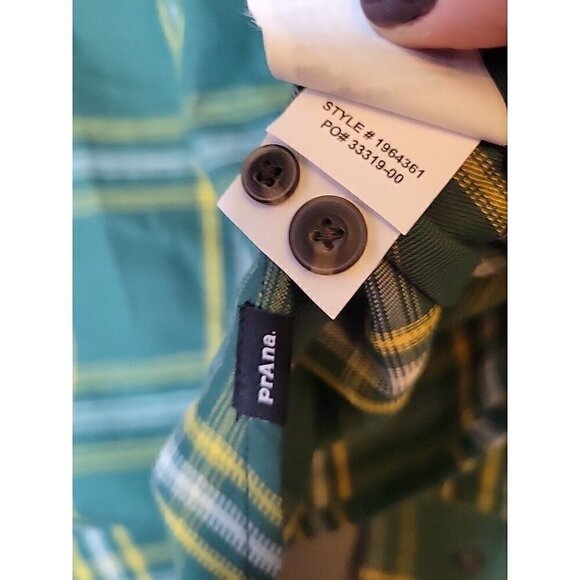 prAna Button Up Flannel Shirt Men's Small Green Yellow Plaid Casual, NWT $79 - Picture 6 of 13